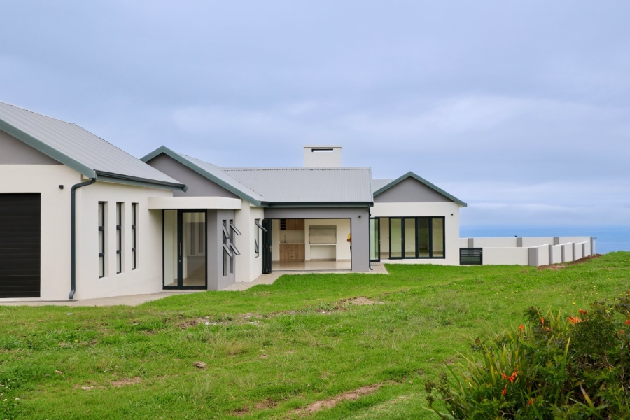 3 Bedroom Property for Sale in Le Grand Golf Estate Western Cape